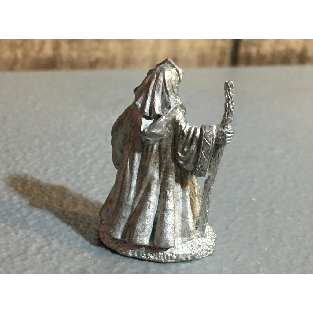 A29803 METAL UNKNOWN TABLETOP WARGAMES RPG WOMAN WIZARD SORCERESS MAGE