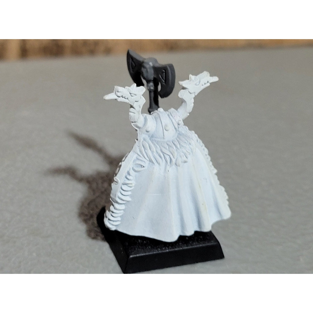 A18384 WARHAMMER FANTASY DWARFS SKULL PASS THANE CUSTOM ARM