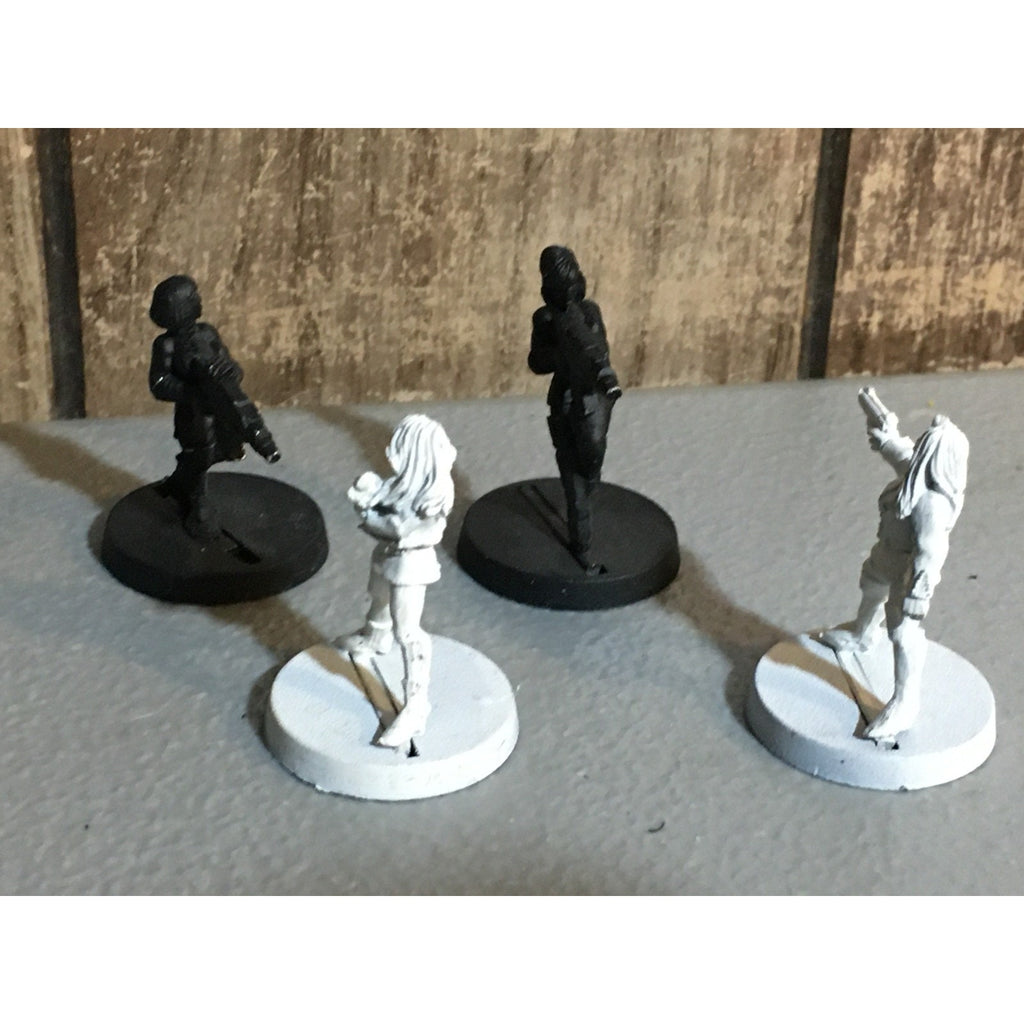 A31543 I-KORE VOID METAL FEMALE MILITIA LOT 4 PK INFANTRY CIVILIANS