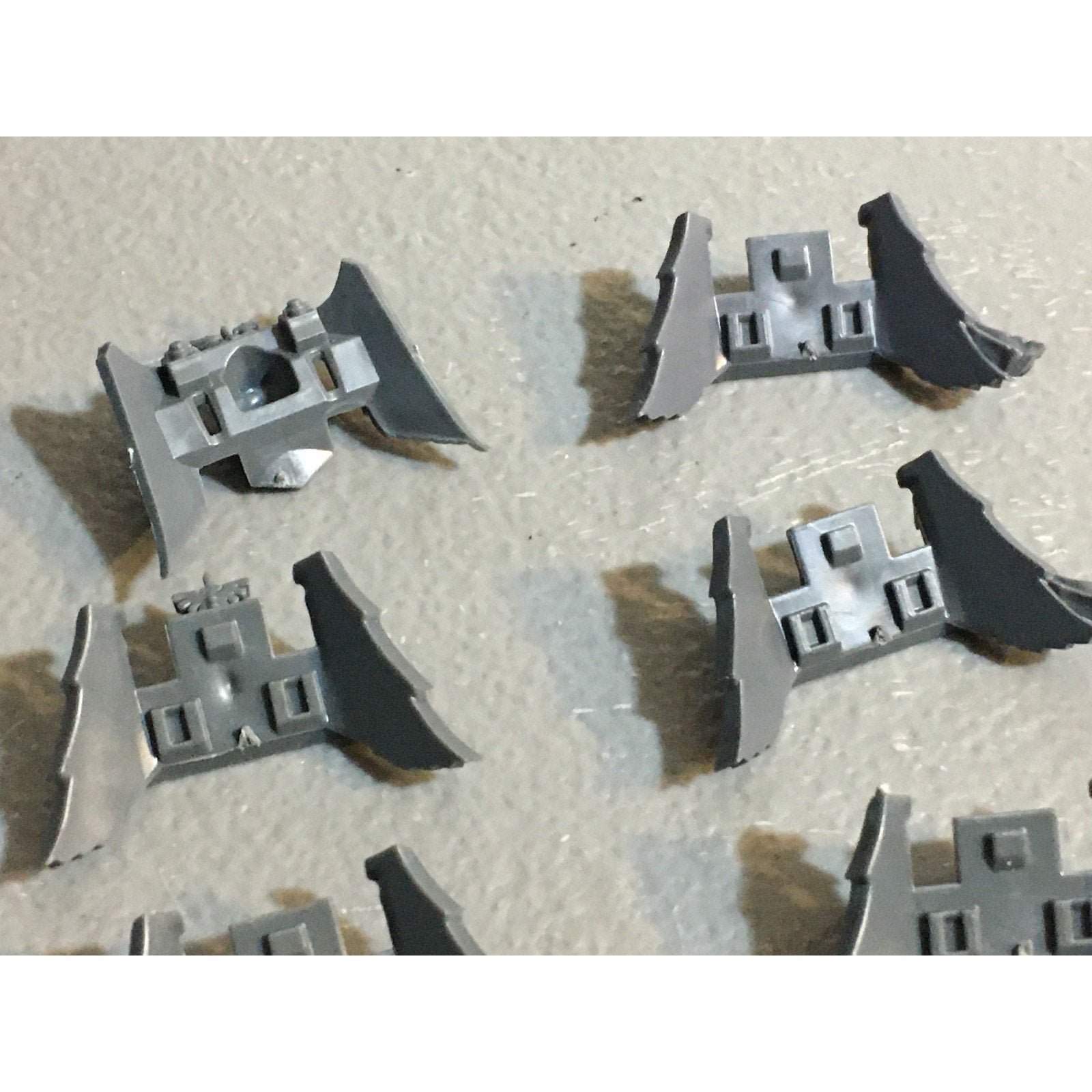 A29405 WARHAMMER 40K SPACE MARINES DARK ANGELS BITS LOT BIKE FRONT PLATES GW