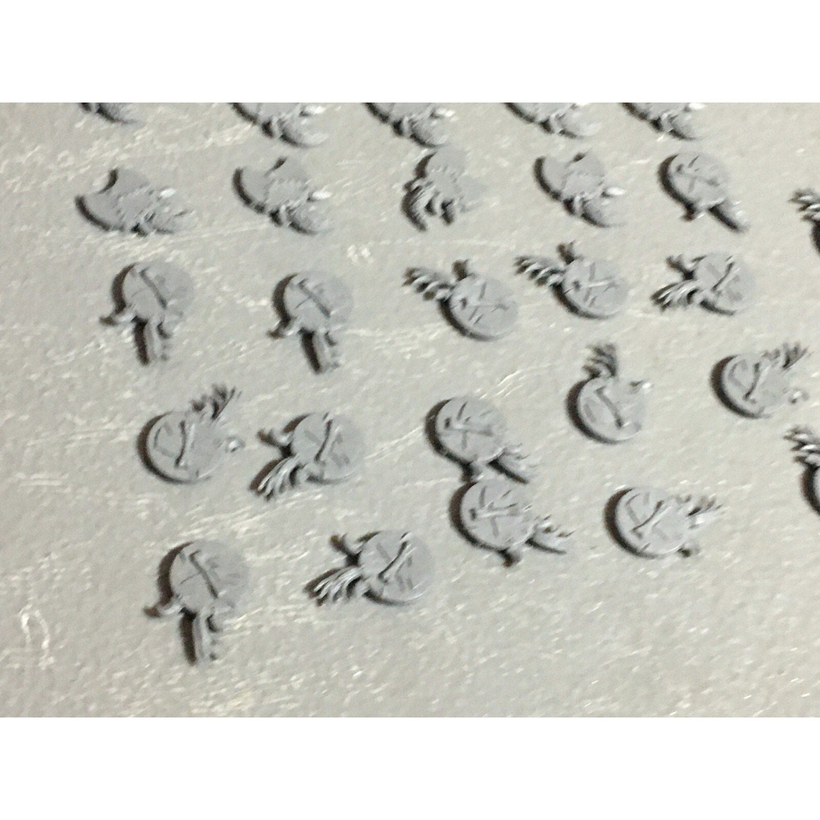 A22048 WARHAMMER FANTASY ORCS & GOBLINS BITS LOT WOLF RIDER SHIELDS GW