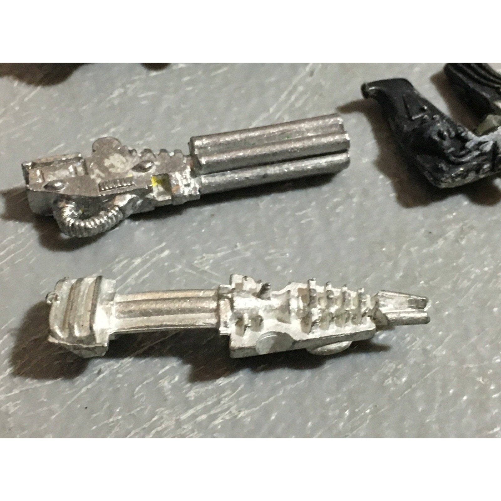 A22395 WARHAMMER 40K ELDAR CRAFTWORLDS METAL BITS LOT WEAPONS GAMES WORKSHOP GW