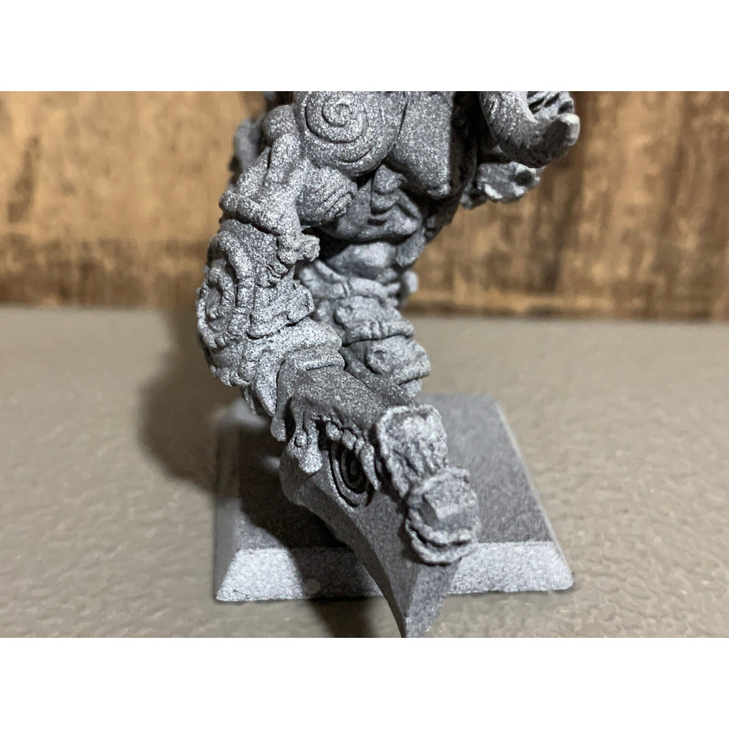 A16312 RACKHAM CONFRONTATION METAL OOP MINOTAUR SESSAIRS