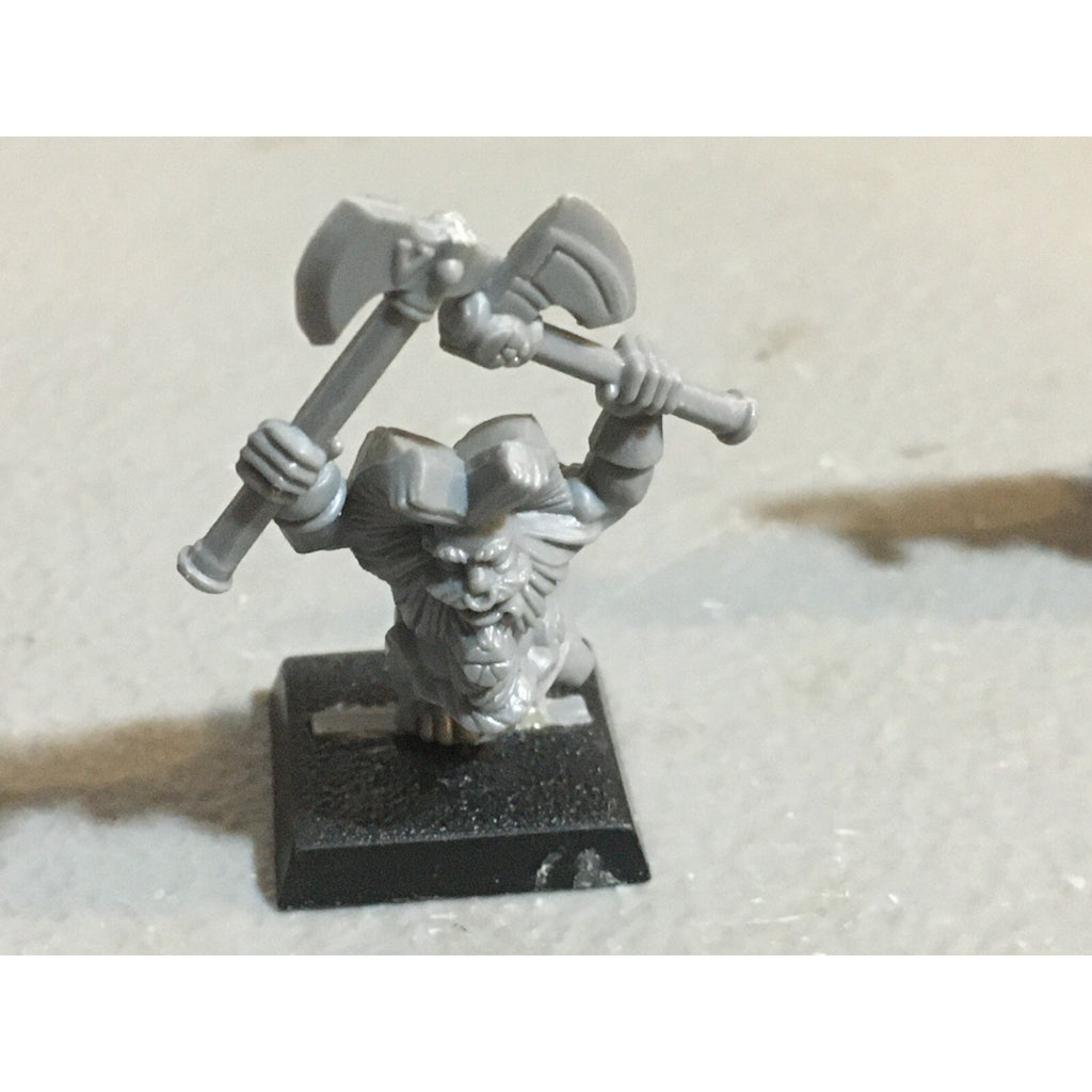 A22061 WARHAMMER FANTASY DWARFS SKULL PASS SLAYER CHAMPION 2X GW