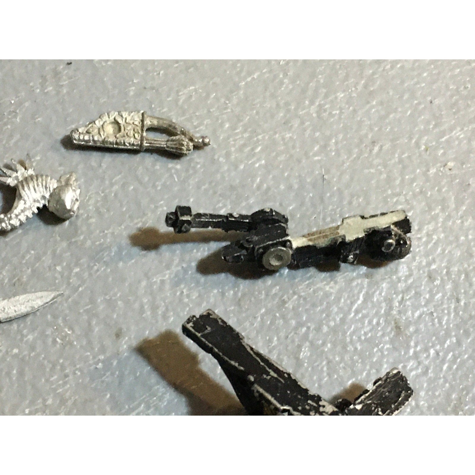 A32491 WARHAMMER FANTASY METAL MIXED BITS LOT HIGH ELVES UNDEAD BALLISTA GW