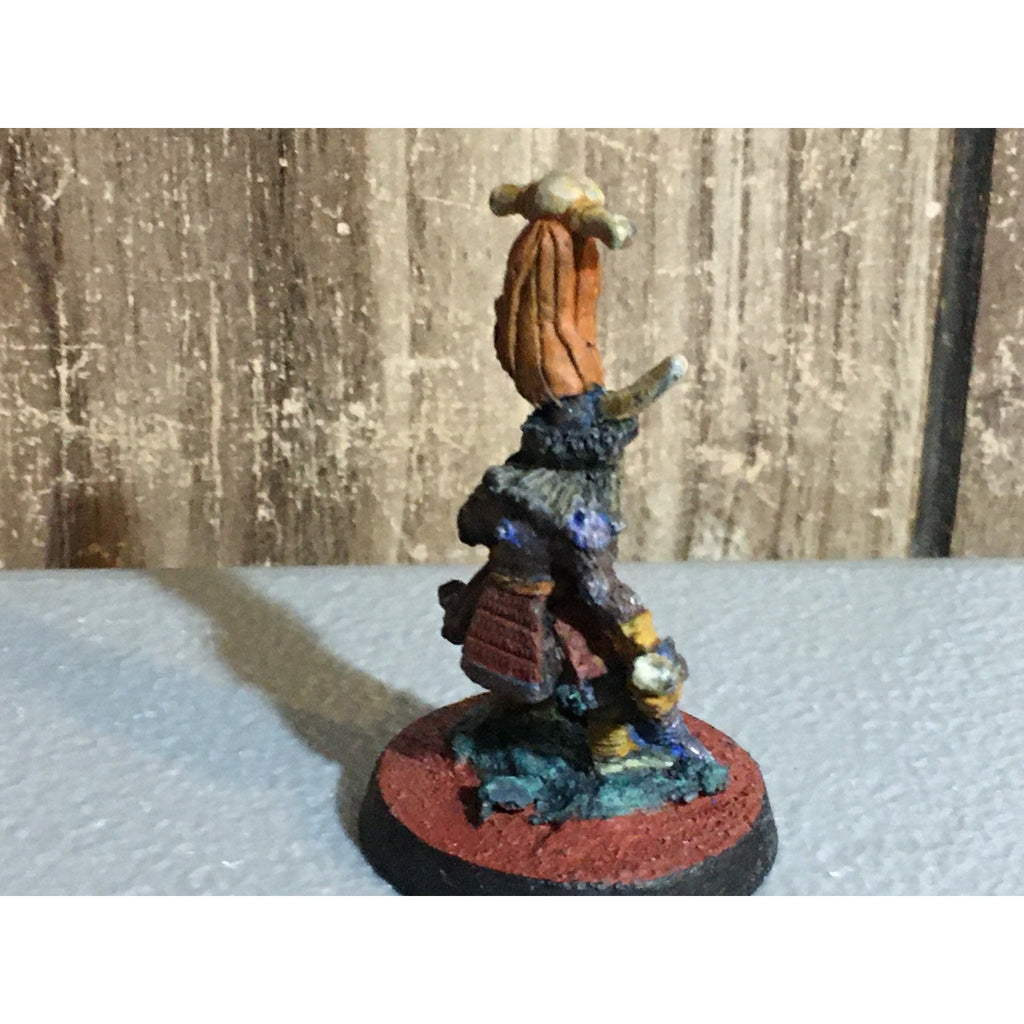 A32474 WARHAMMER FANTASY CITADEL VINTAGE HOBGOBLIN STANDARD METAL PAINT BASE