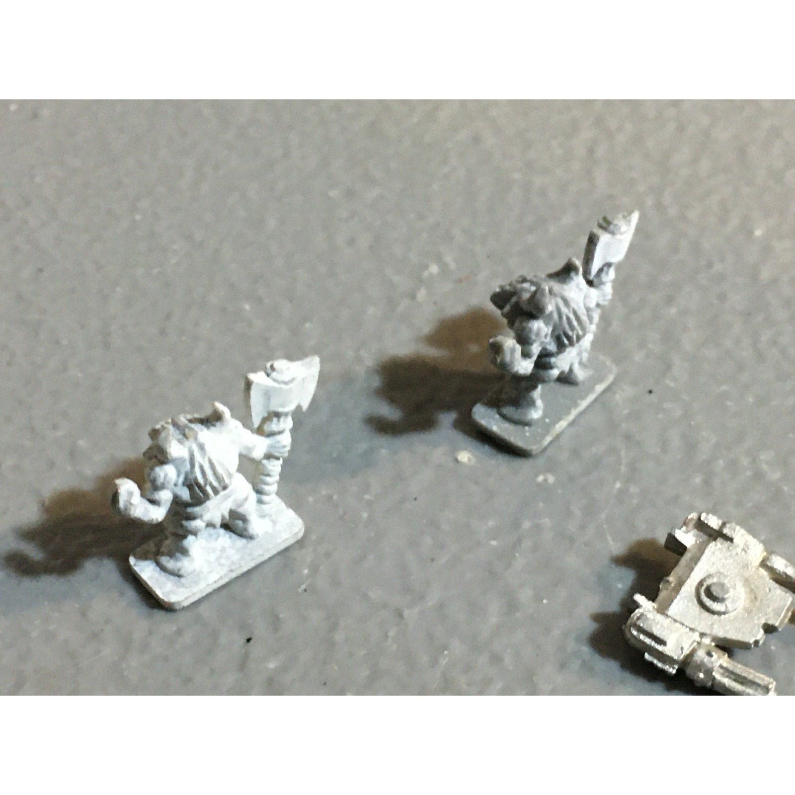 A24890 WARHAMMER 40K EPIC RANDOM BITS LOT INCOMPLETE SOME METAL ELDAR CHAOS GW