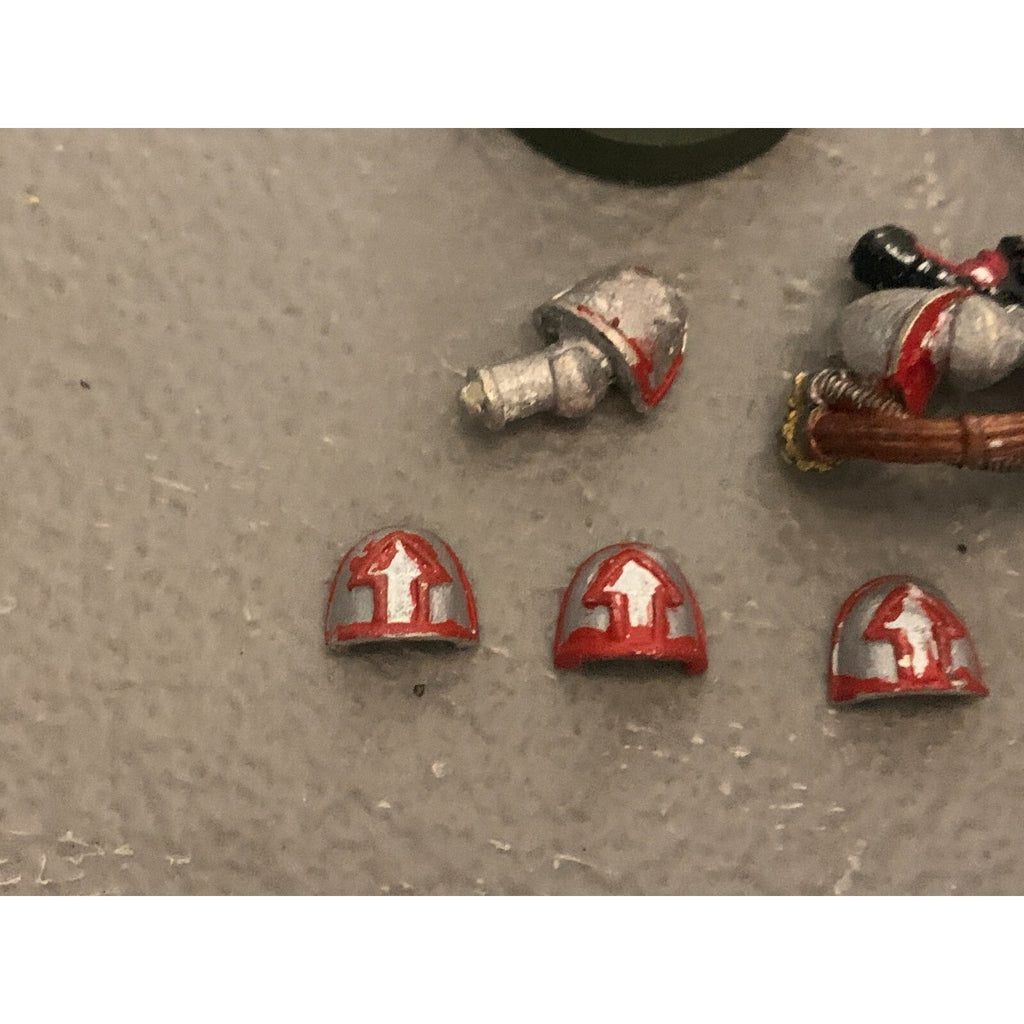 A23309 WARHAMMER 40K SPACE MARINES METAL BITS LOT HEAVY DARK ANGELS SHOULDER PAD