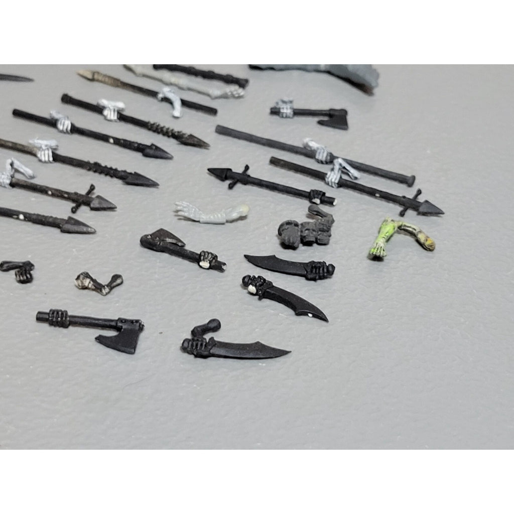 A18901 WARHAMMER FANTASY BITS LOT EMPIRE UNDEAD ARMS SPEARS SWORDS