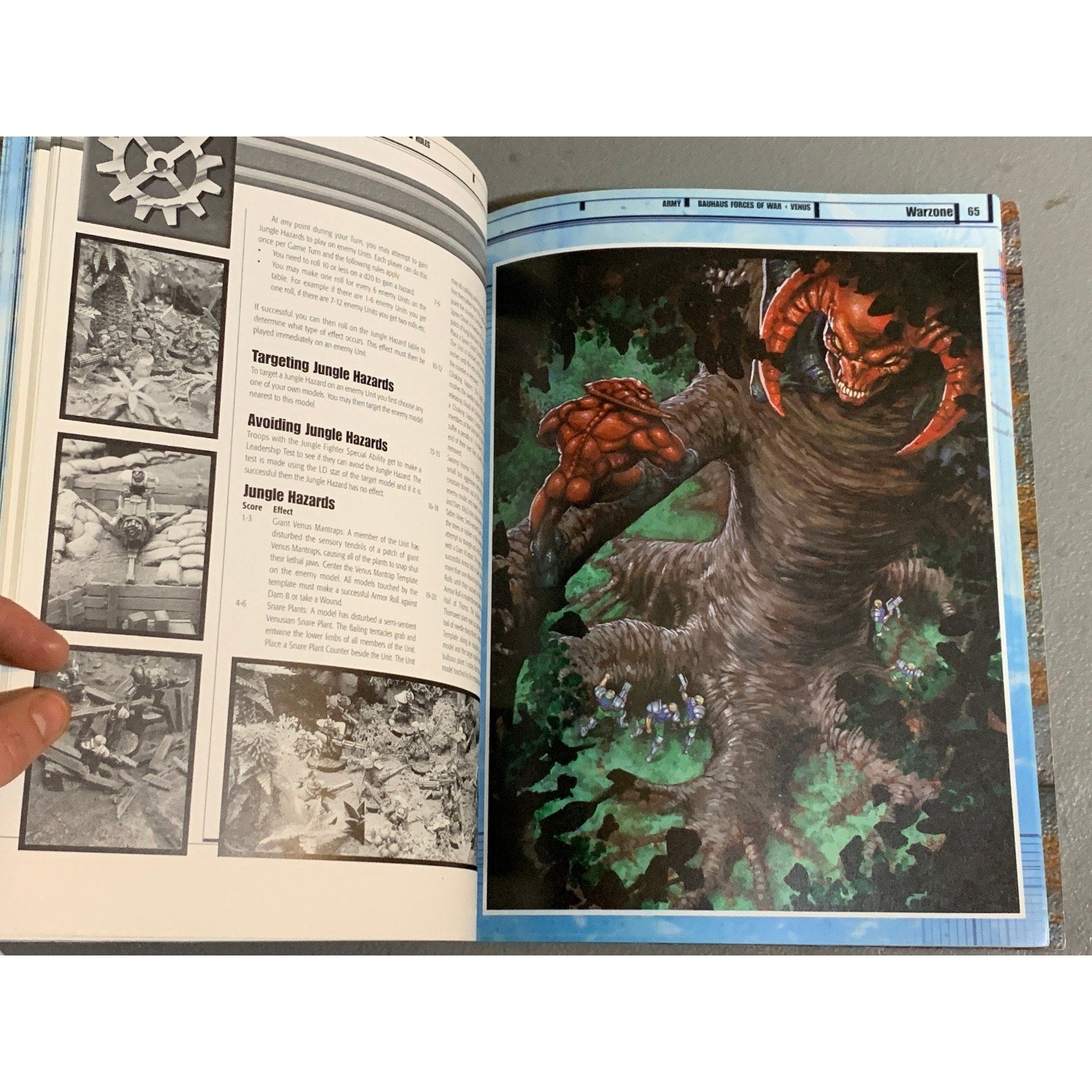 A31652 WARZONE MUTANT CHRON HHG ARMY BOOK PLAYED VENUS BAUHAUS FORCES OF WAR