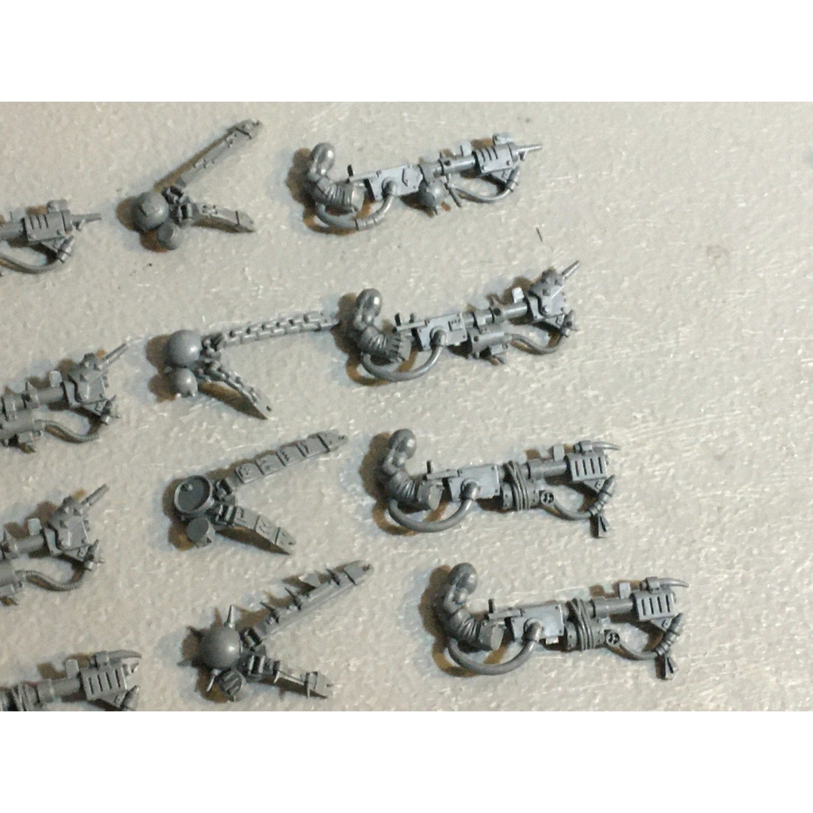 A33038 WARHAMMER 40K SPACE ORKS BITS LOT BURNA SKORCHAS GW GAMES WORKSHOP