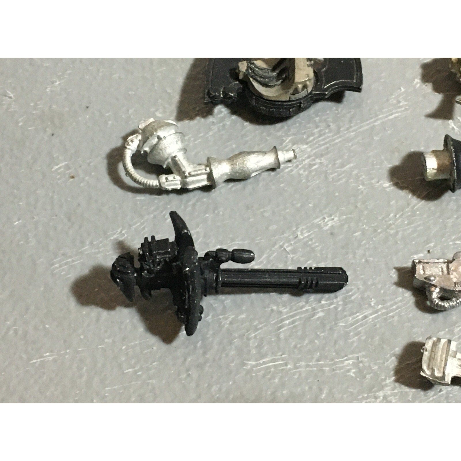 A22395 WARHAMMER 40K ELDAR CRAFTWORLDS METAL BITS LOT WEAPONS GAMES WORKSHOP GW