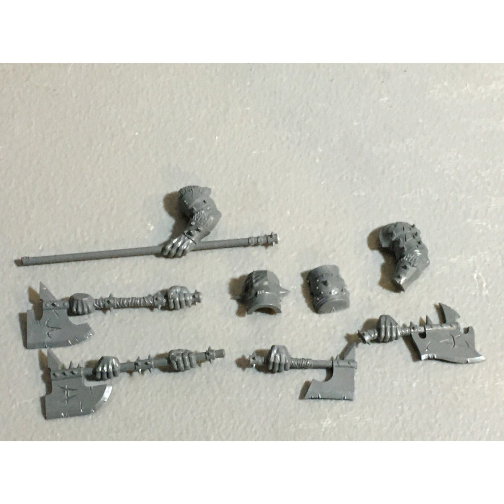 A23170 WARHAMMER FANTASY CHAOS BEASTMEN BITS LOT MINOTAUR MIXD GW GAMES WORKSHOP