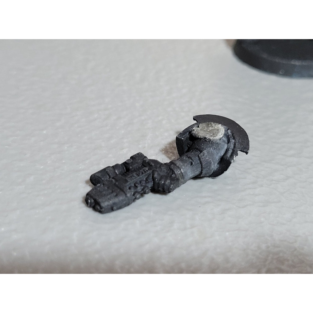 A18417 WARHAMMER 40K SPACE MARINES CAPTAIN LIEUTENANT CUSTOM MISS BACKPACK
