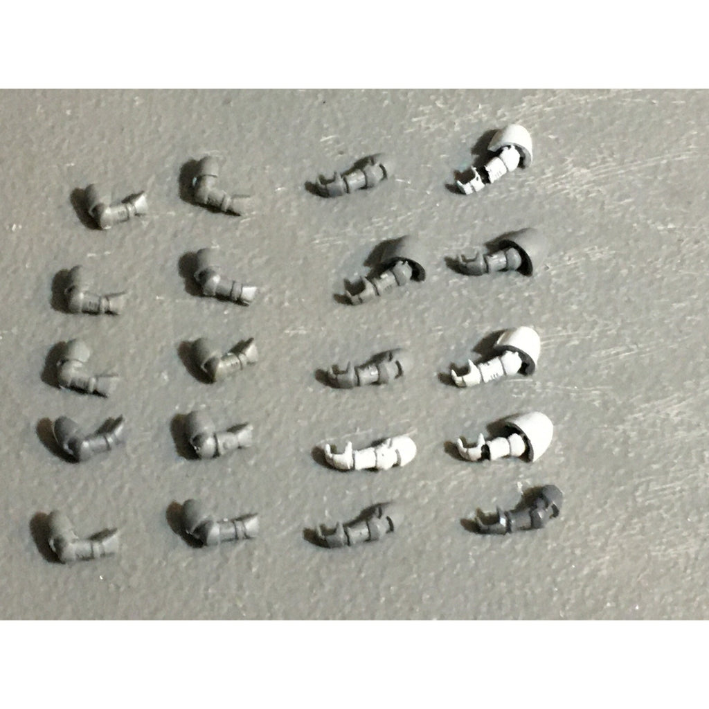A22946 WARHAMMER 40K SPACE MARINES BITS LOT ARMS GAMES WORKSHOP GW