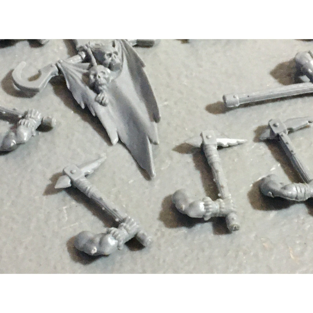 A22188 WARHAMMER FANTASY CHAOS MORTALS BITS LOT MIXED MARAUDER COMMAND & ARMS GW