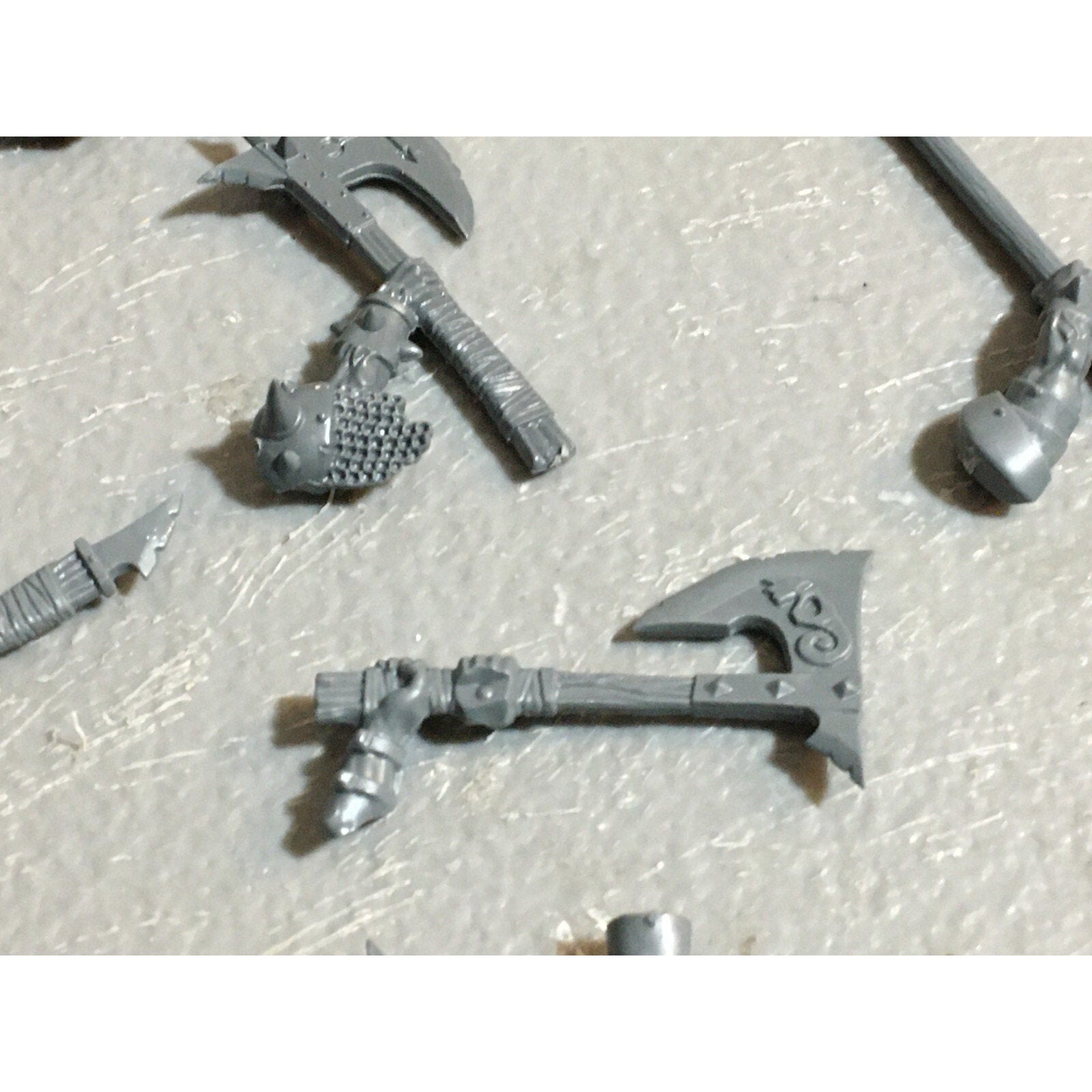 A23232 WARHAMMER FANTASY CHAOS BEASTMEN BITS LOT BESTIGORS GAMES WORKSHOP GW