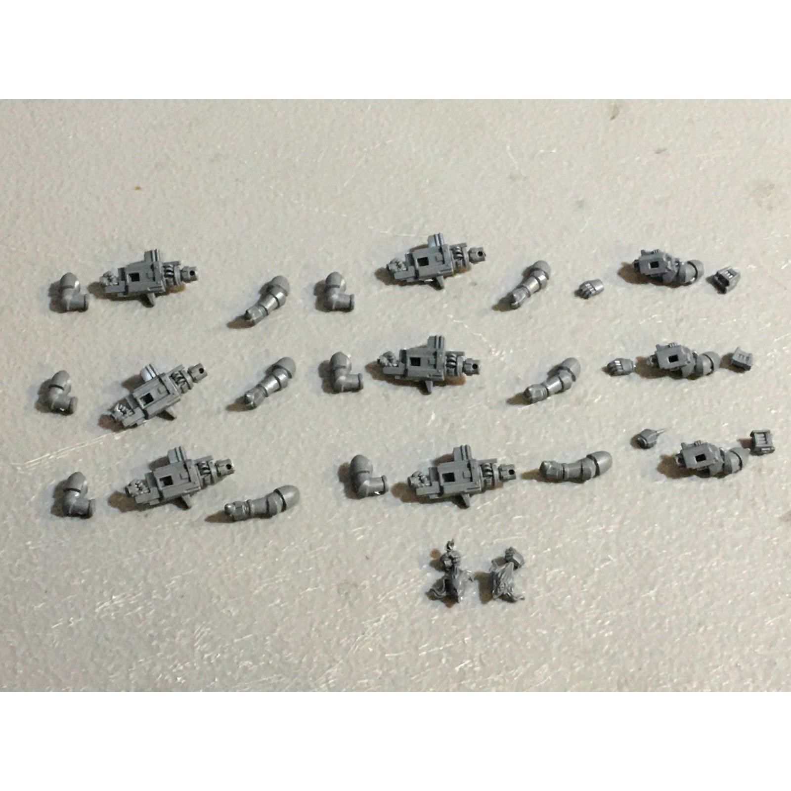 A29903 WARHAMMER 40K GREY KNIGHTS BITS LOT STRIKE PSYCANNONS STORM BOLTERS GW