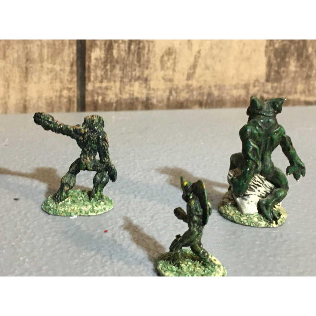 A24863 UNBRANDED METAL TABLETOP OLD OOP D&D FANTASY SWAMP SEA MONSTER MINIATURES
