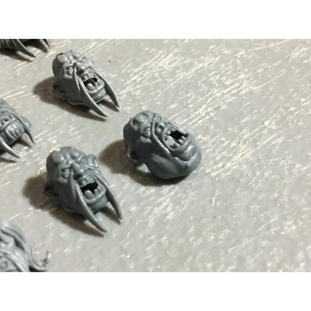 A22577 WARHAMMER FANTASY OGRE KINGDOMS BITS LOT HEADS GAMES WORKSHOP GW