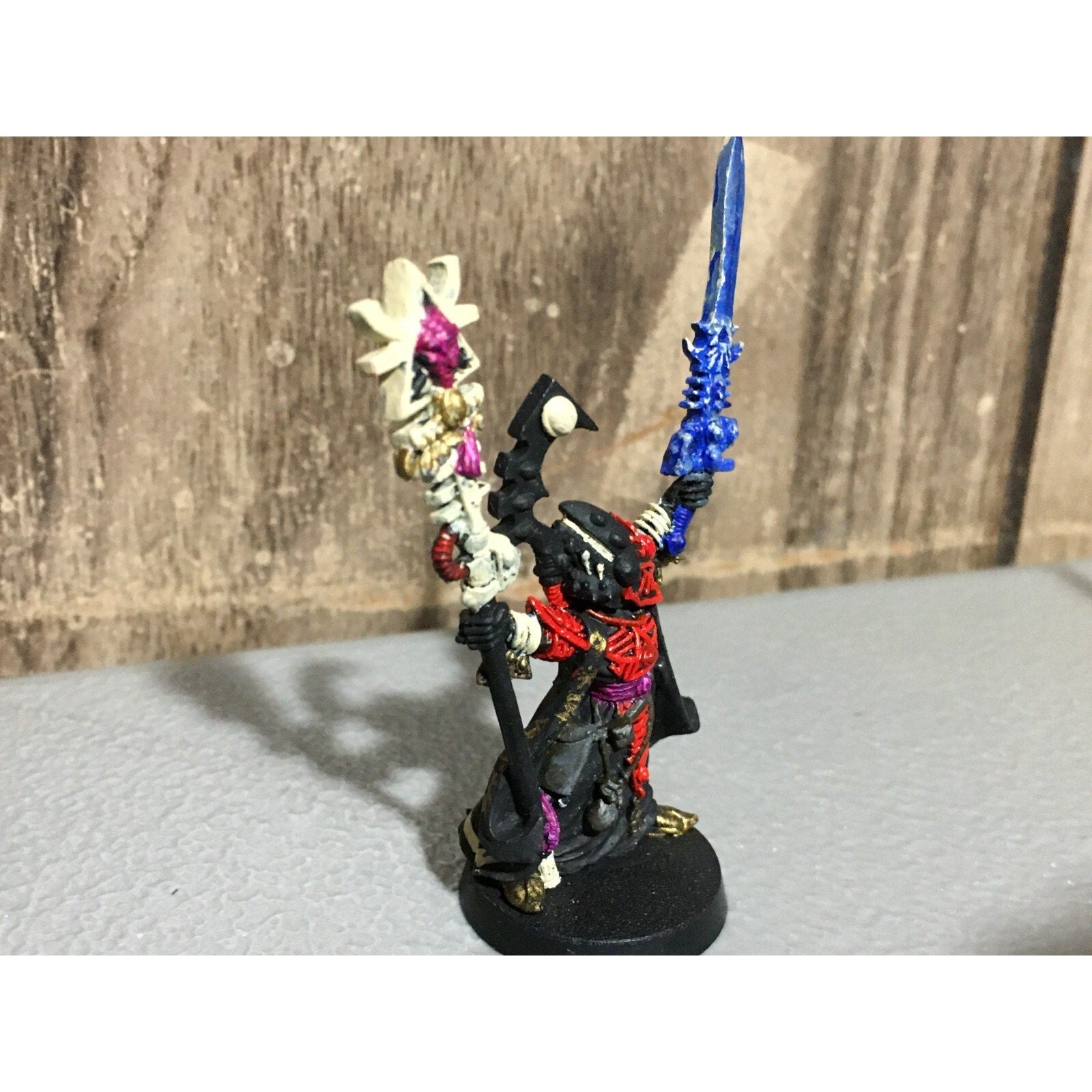 A19677 WARHAMMER 40K ELDAR CRAFTWORLDS METAL ELDRAD ULTHRAN FARSEER PAINTED