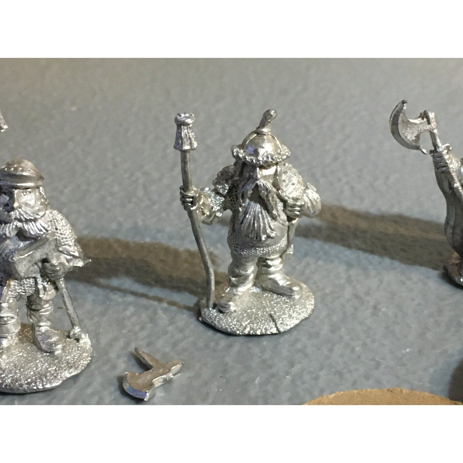 A32699 ALTERNATIVE ARMIES METAL MINIS DWARVES DWARF COMMAND