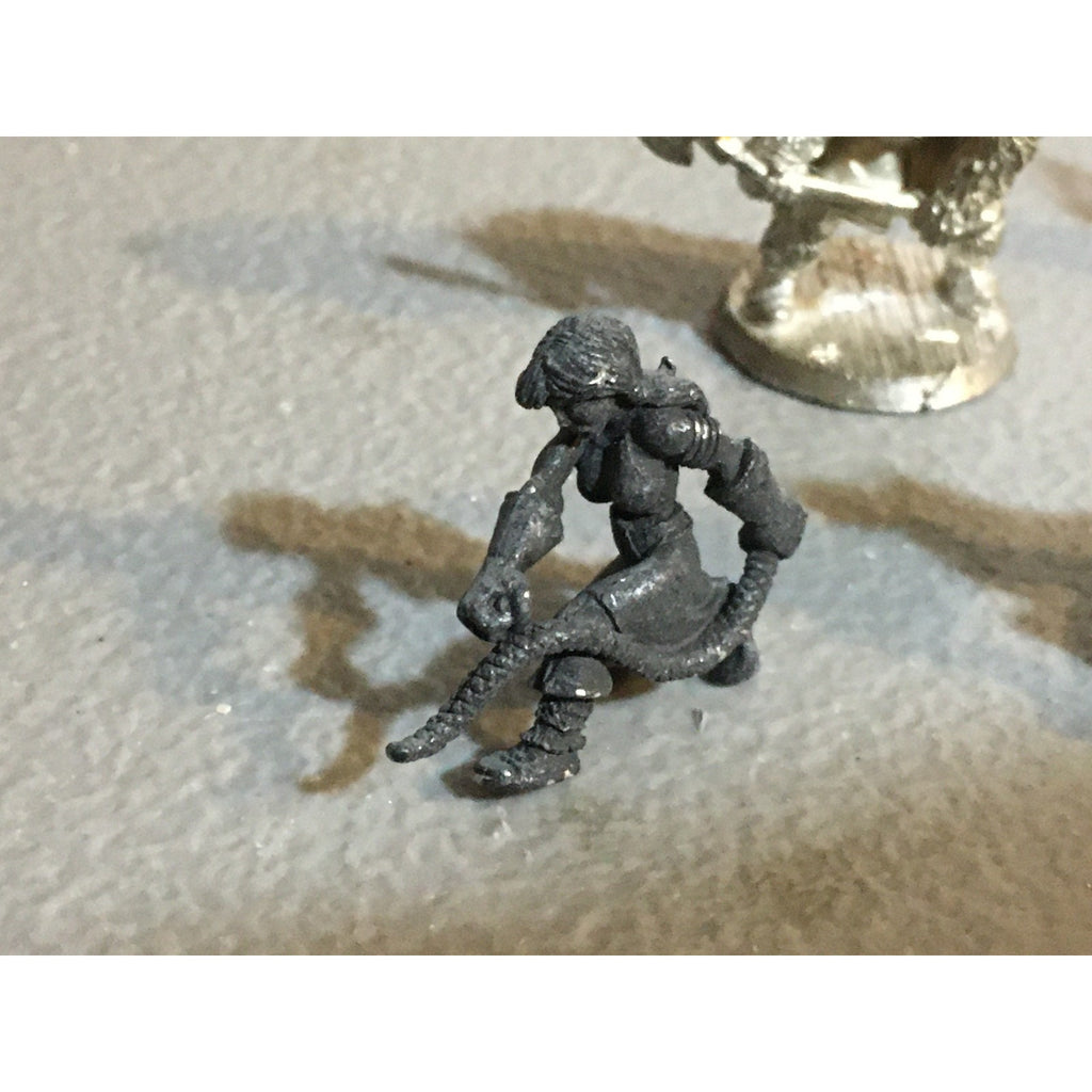 A34035 UNKNOWN METAL MINIATURES FANTASY MIXED LOT HUMAN ELF WARRIOR MISS HANDS