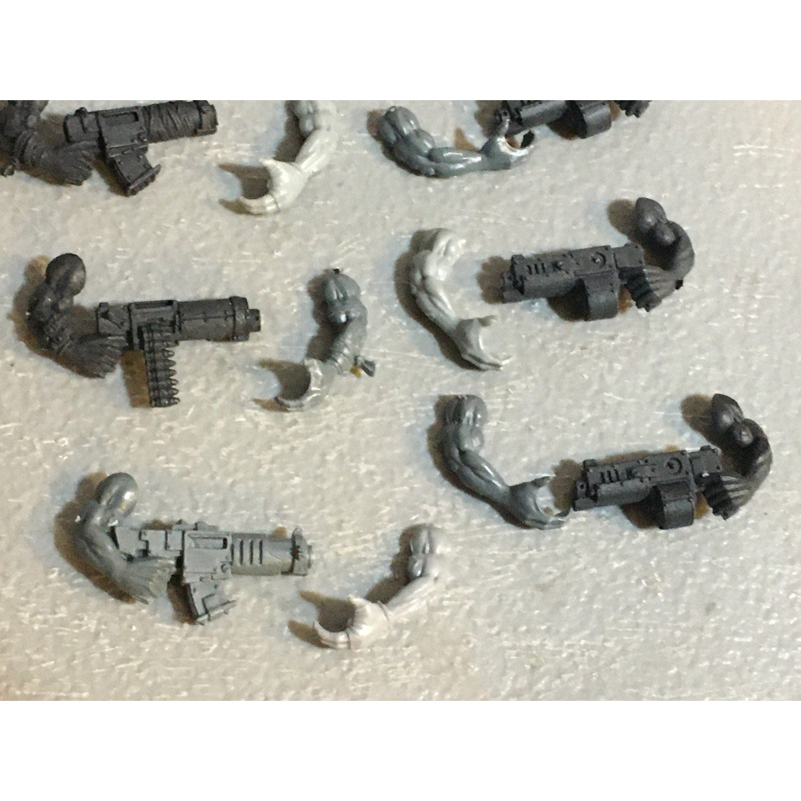 A33564 WARHAMMER 40K SPACE ORKS BITS LOT ARMS SHOOTA GW GAMES WORKSHOP