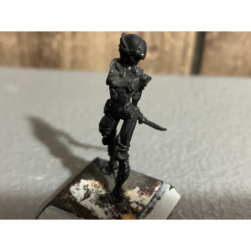 A10502 RACKHAM CONFRONTATION METAL OOP YSIS VIPER OF THE DESERT