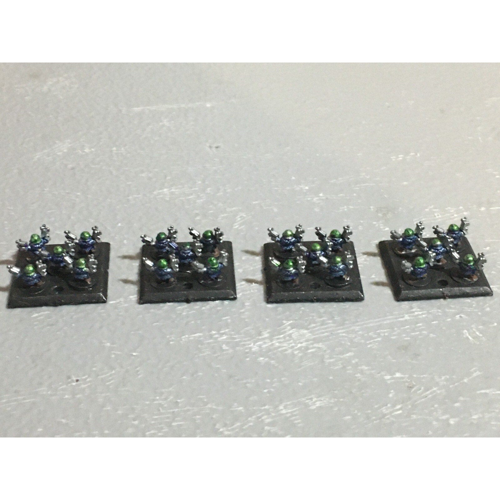 A16270 EPIC WARHAMMER 40K SPACE MARINES SQUATS 4 STANDS GW GAMES WORKSHOP