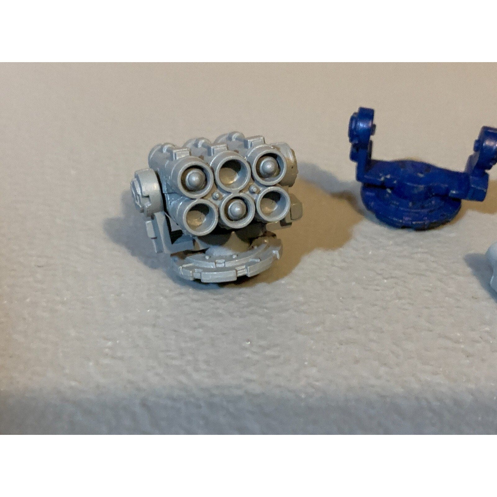 A22914 WARHAMMER 40K CHAOS SPACE MARINES CSM HAVOC MISSILE LAUNCHER BITS LOT