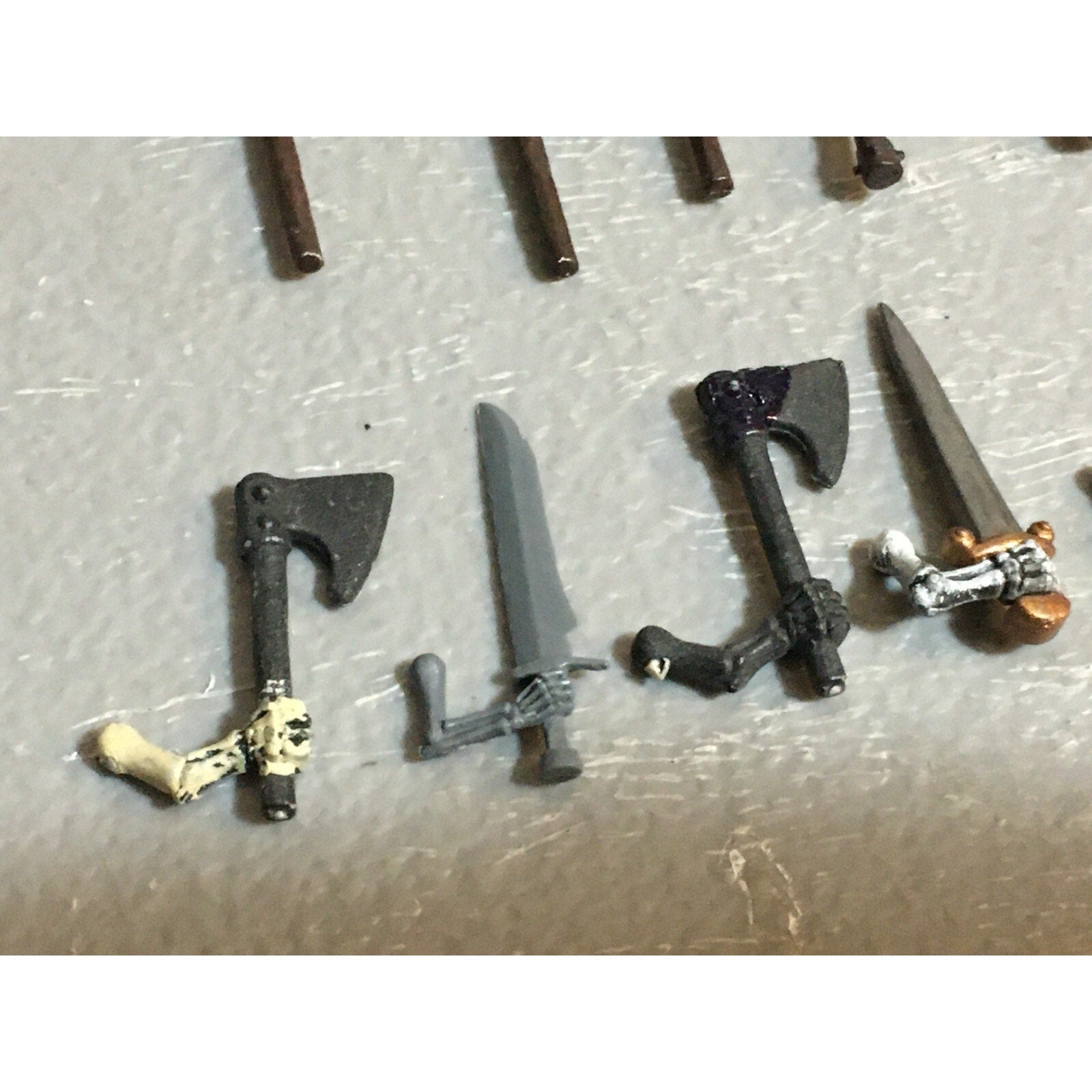 A23229 WARHAMMER FANTASY UNDEAD VAMPIRE COUNTS BITS LOT SKELETON ARMS HEADS GW
