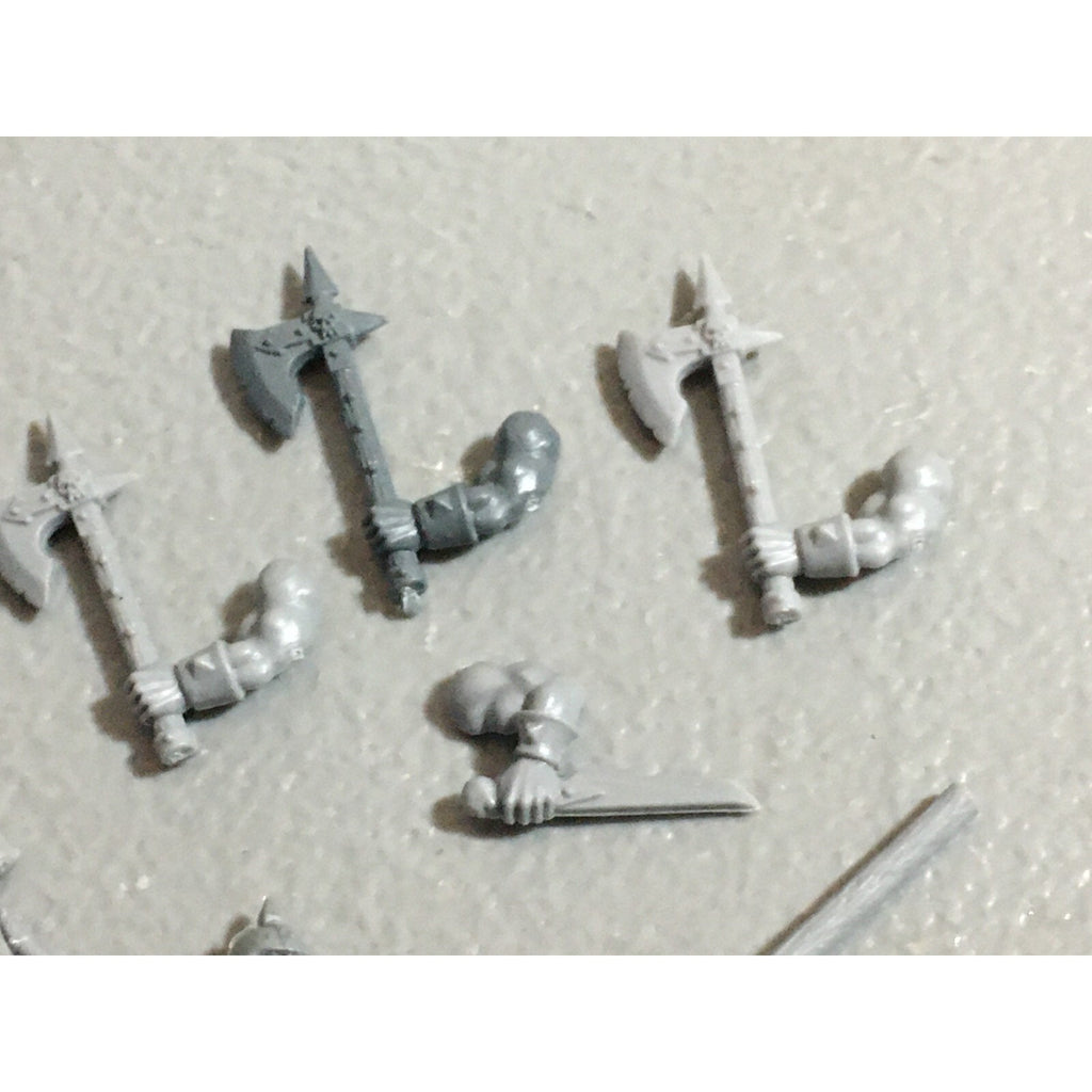 A22180 WARHAMMER FANTASY CHAOS MORTALS BITS LOT MIXED MARAUDER COMMAND & ARMS GW