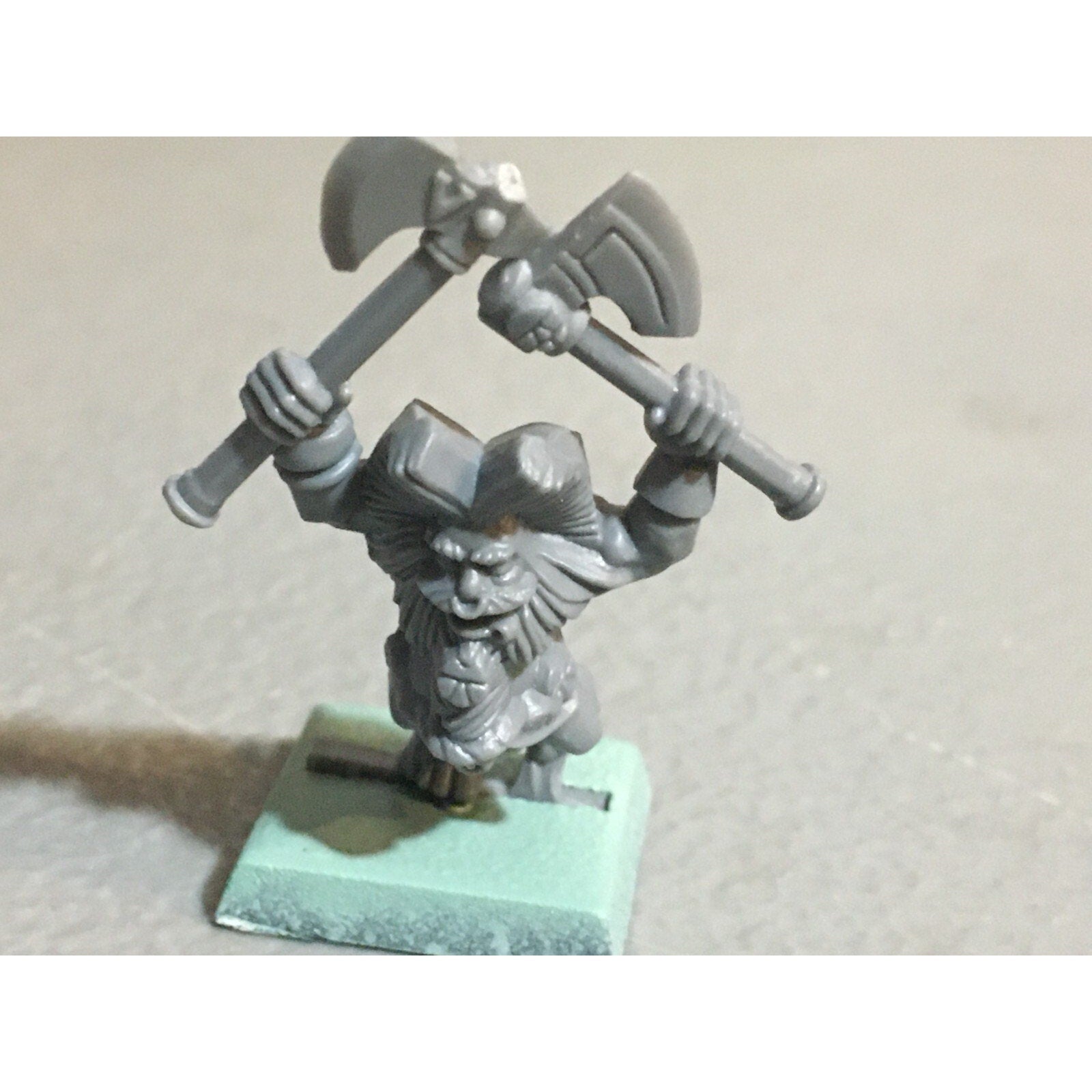 A18362 WARHAMMER FANTASY DWARFS SKULL PASS SLAYER CHAMPION 2X GW