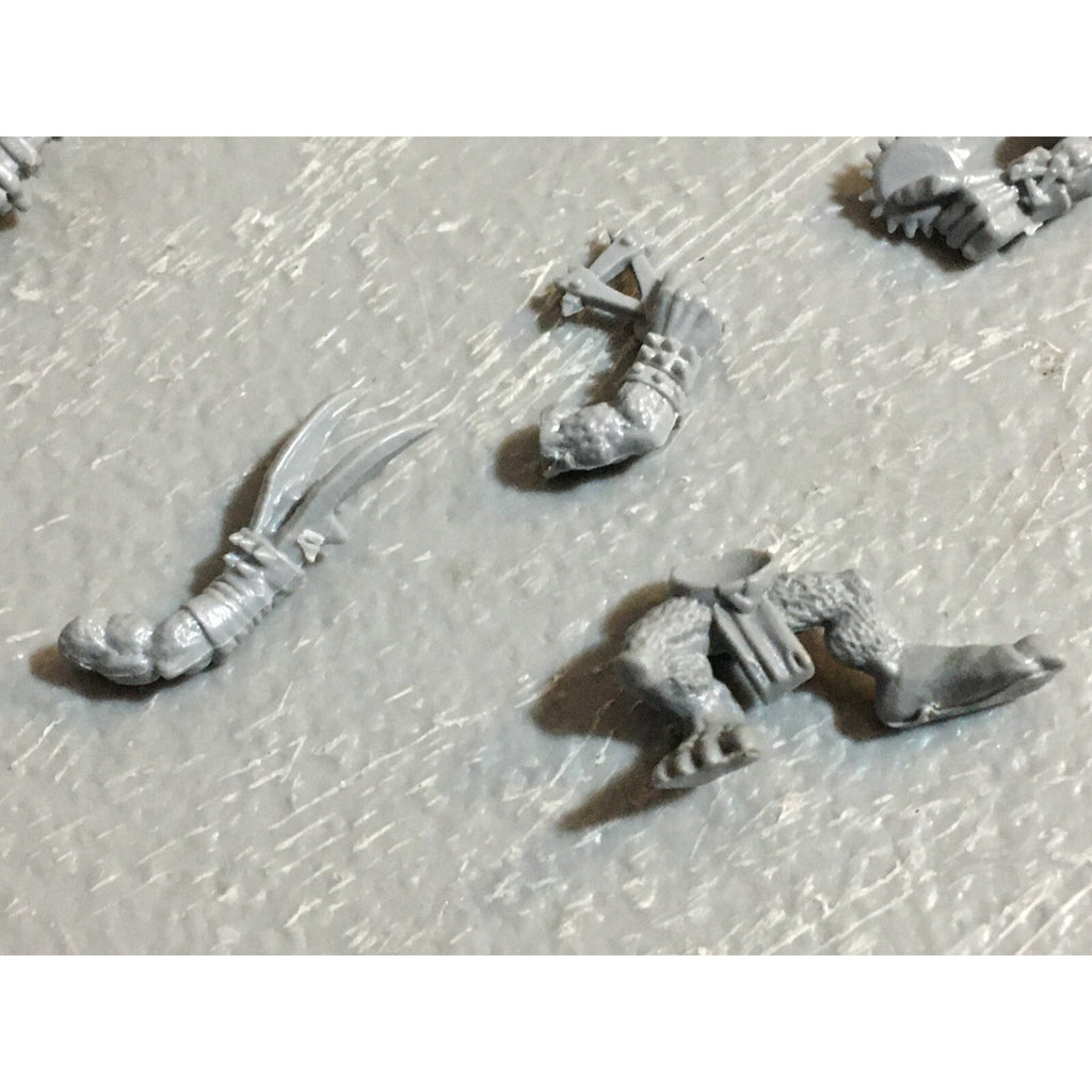 A23446 WARHAMMER FANTASY SKAVEN BITS LOT MIXED CLANRAT PLAGUE MONK RUNNER GW