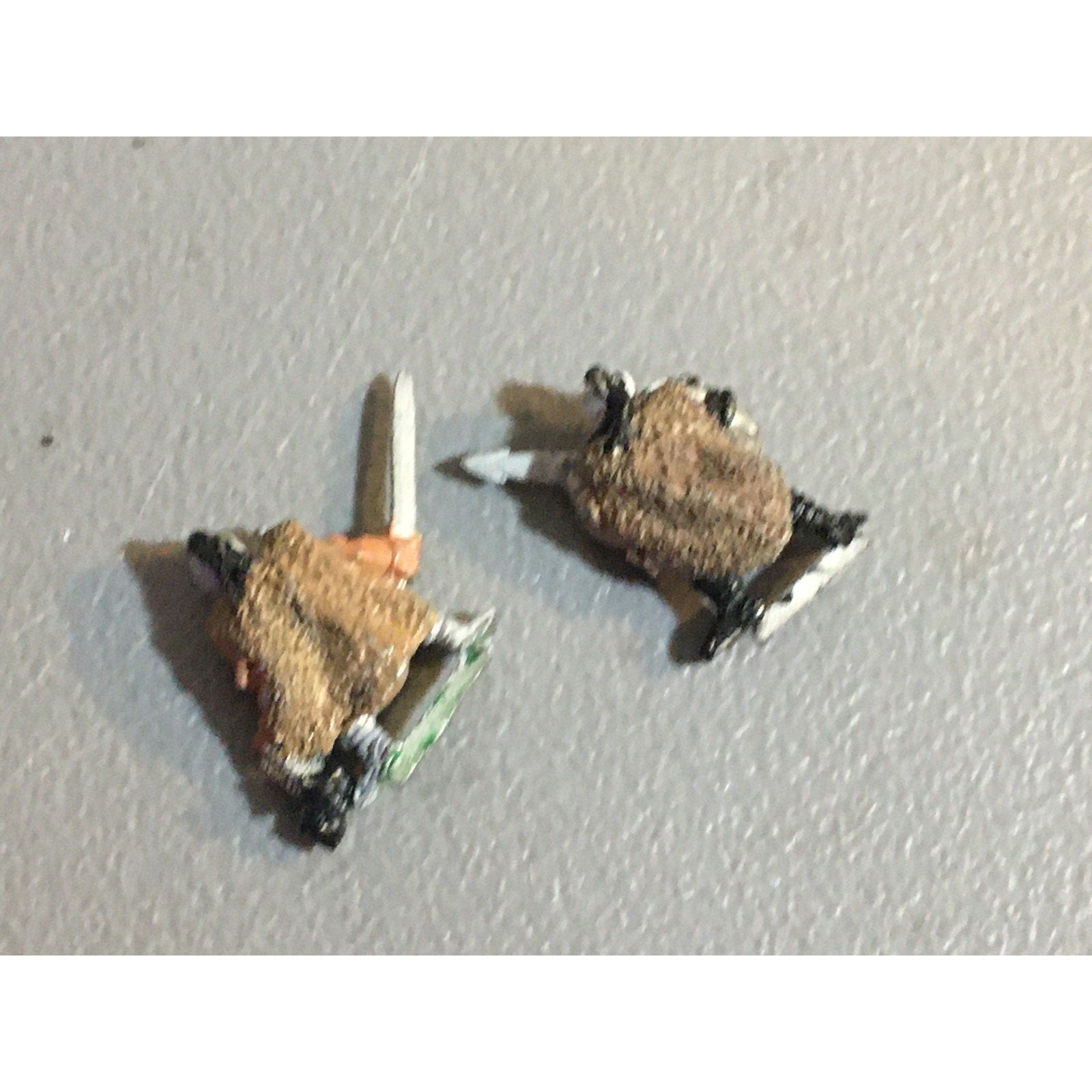 A29788 HHG HEARTBREAKER MINIATURES METAL BARBARIAN 2 PK