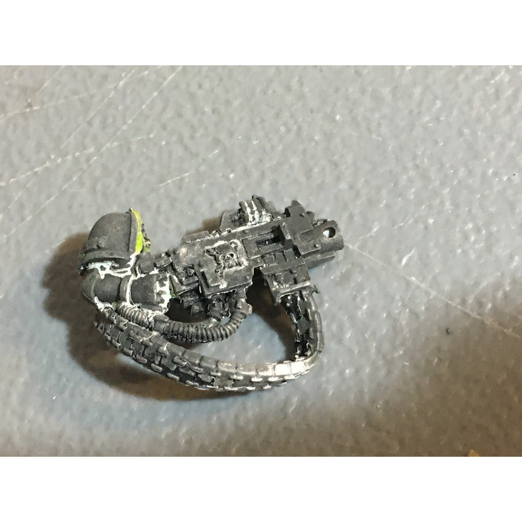 A24504 WARHAMMER 40K SPACE MARINES DEVASTATORS METAL BITS LOT OOP PLASTIC BODY