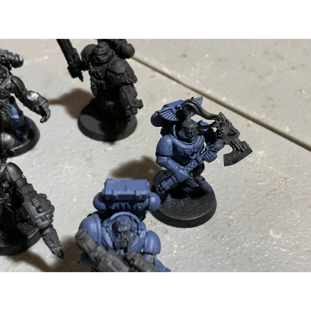 A23308 WARHAMMER 40K SPACE MARINES SPACE WOLVES BITS LOT INC ARMS HEADS SHOULDER