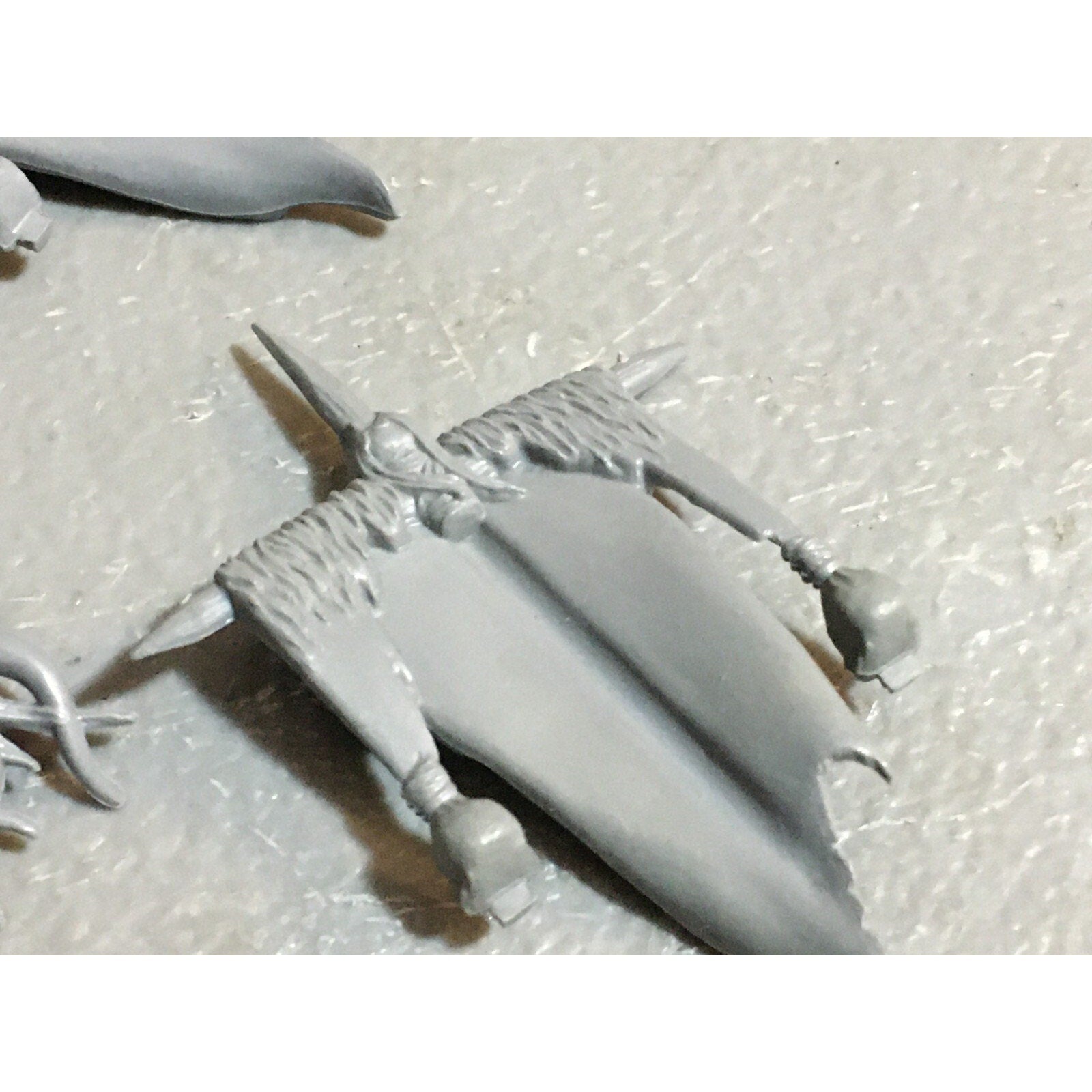 A23246 WARHAMMER FANTASY CHAOS BEASTMEN BITS LOT COMMAND GAMES WORKSHOP GW