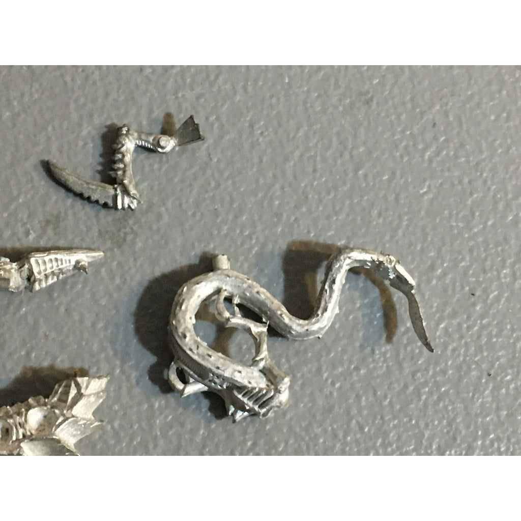 A32815 WARHAMMER 40K TYRANIDS METAL BITS & INCOMPLETE LOT RAVENER RIPPER SCYTHIN