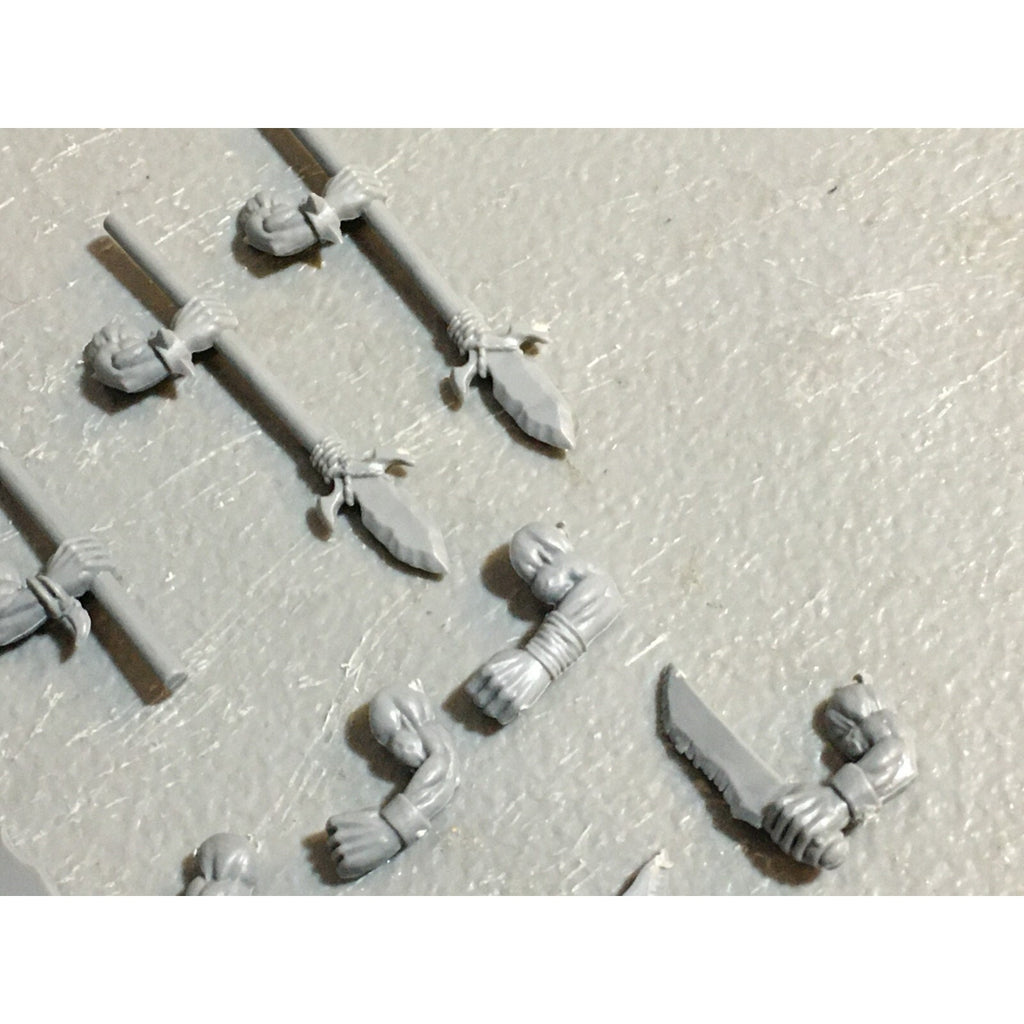 A23392 WARHAMMER FANTASY ORCS & GOBLINS BITS LOT BOYZ ARMS GAMES WORKSHOP GW