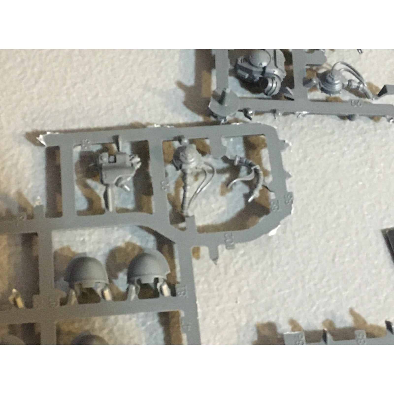 A33673 WARHAMMER 40K SPACE MARINES BITS ON SPRUE LOT PRIMARIS GW GAMES WORKSHOP
