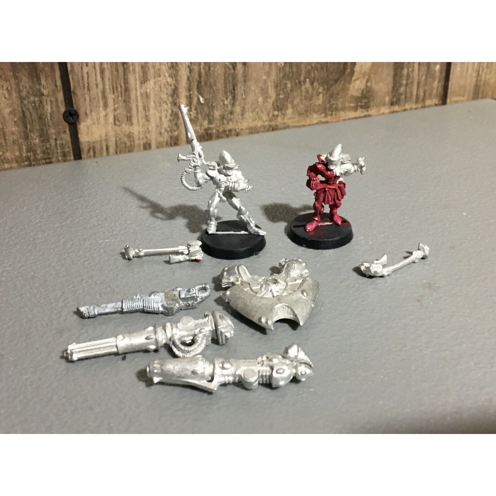 A19704 WARHAMMER 40K ELDAR CRAFTWORLDS METAL WEAPON PLATFORM MISS GUN HOLDER