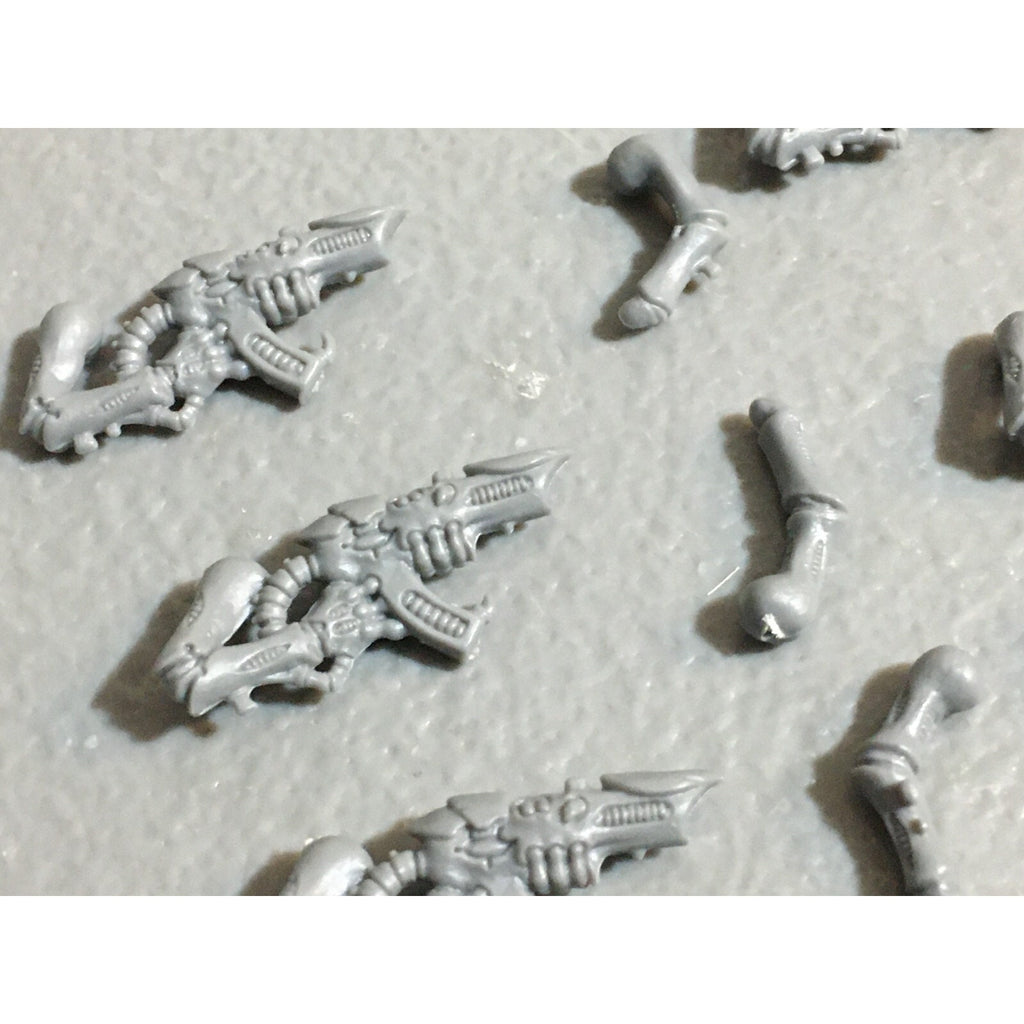 A23049 WARHAMMER 40K TYRANIDS BITS LOT FLESHBORERS TERMAGANTS GAMES WORKSHOP GW