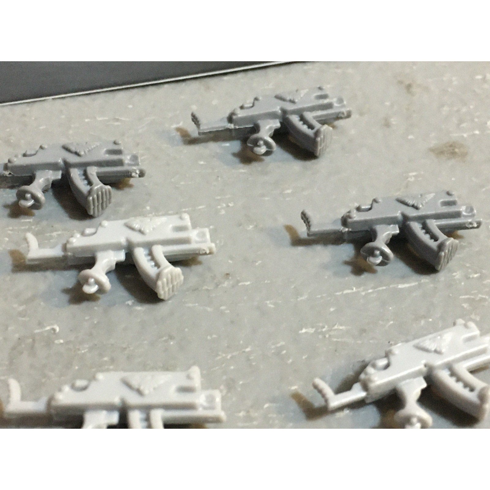 A33580 WARHAMMER 40K SPACE MARINES BITS LOT ROGUE TRADER BOLTERS 8 PK GW