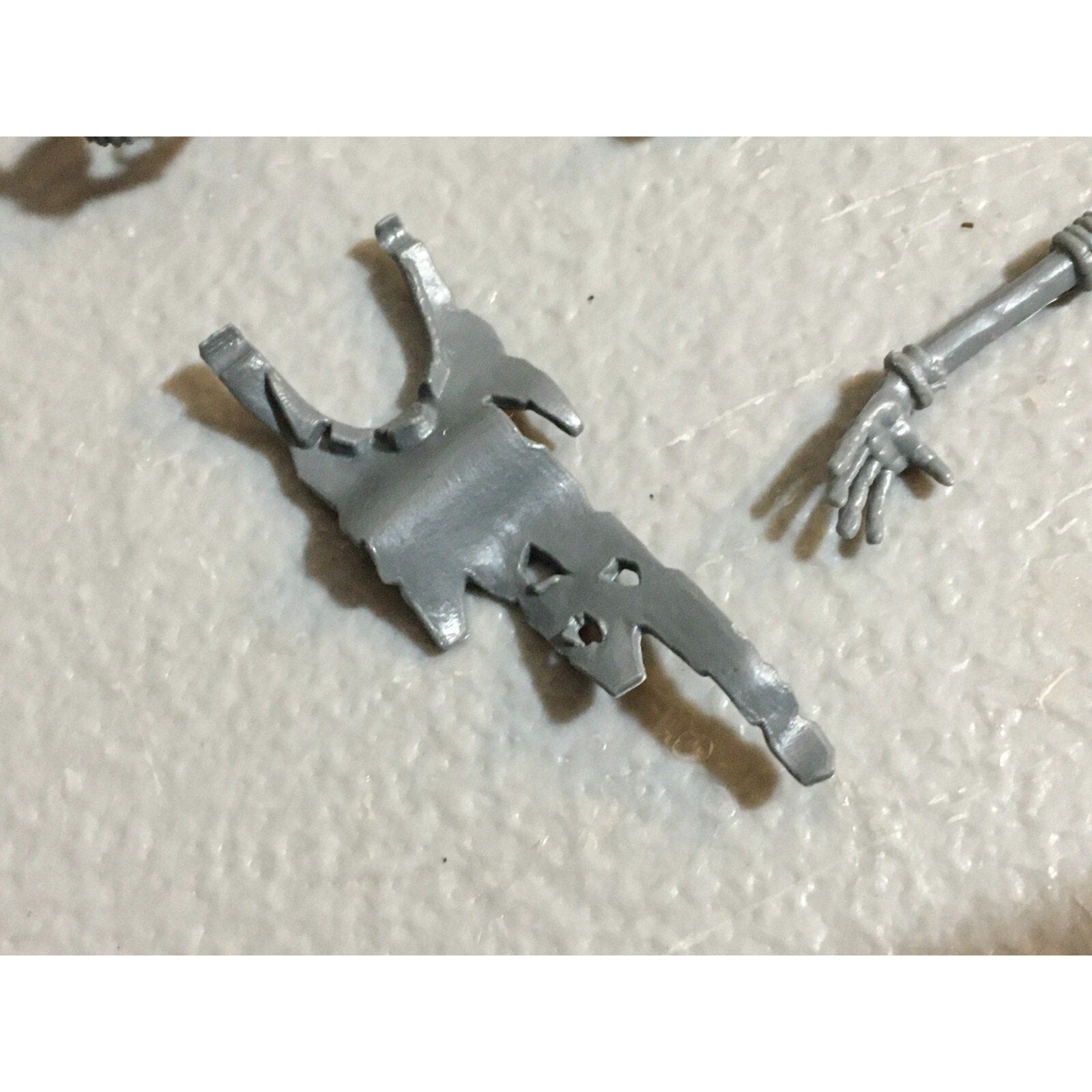 A23423 WARHAMMER FANTASY VAMPIRE COUNTS UNDEAD BITS LOT SKELETON WIGHT MIXED GW