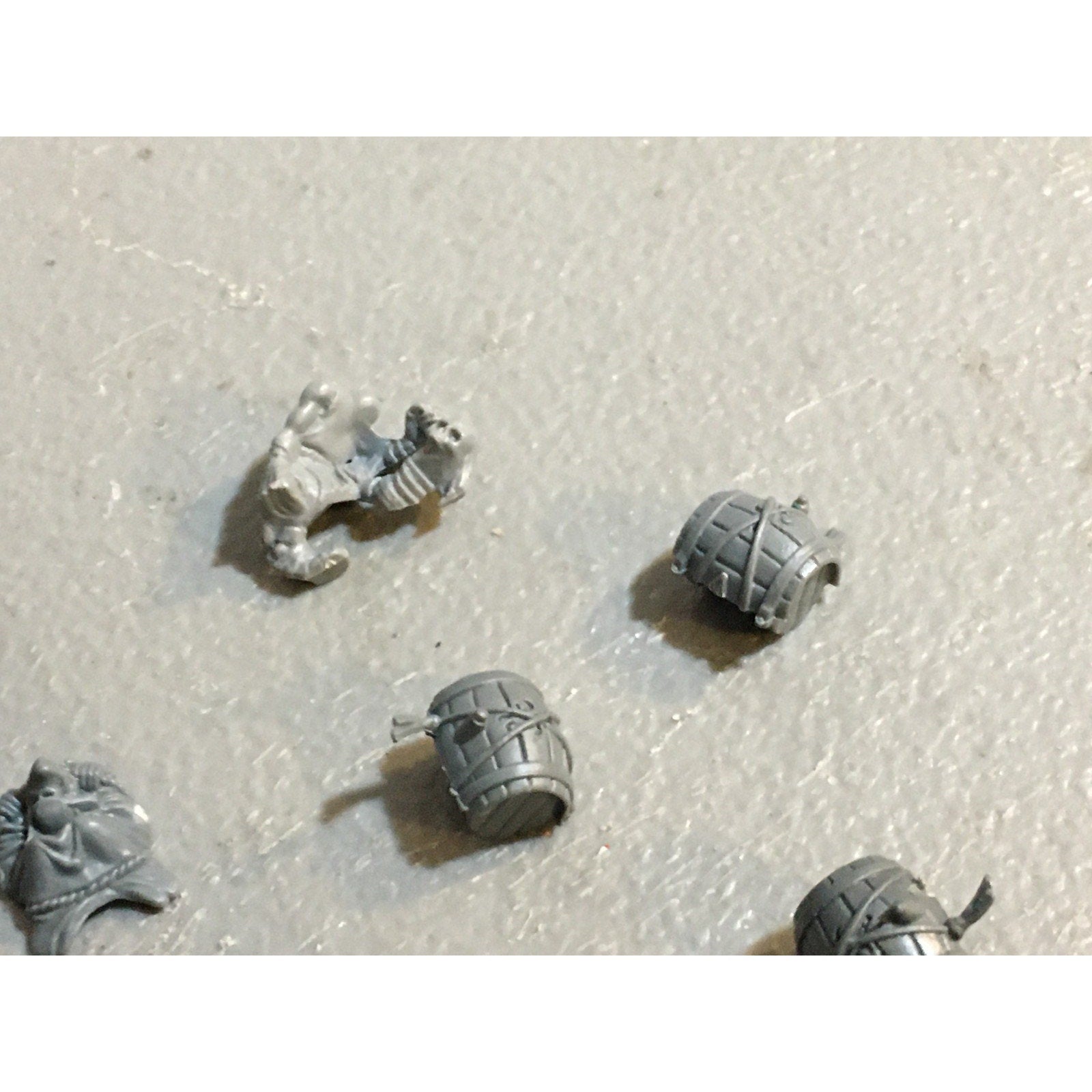 A29647 WARHAMMER FANTASY OLD WORLD OGRE KINGDOMS INCOMPLETE GNOBLARS LOT GW