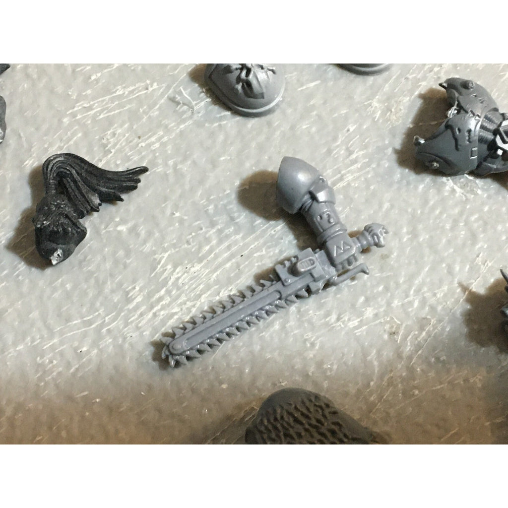 A23175 WARHAMMER 40K SPACE MARINES WOLVES BITS LOT MIXED GW GAMES WORKSHOP
