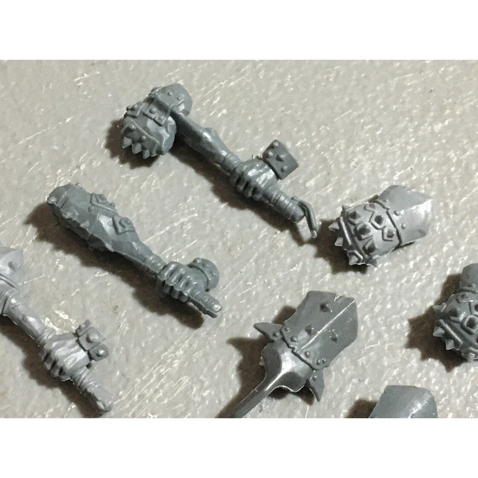 A22580 WARHAMMER FANTASY OGRE KINGDOMS BITS LOT HANDS GAMES WORKSHOP GW