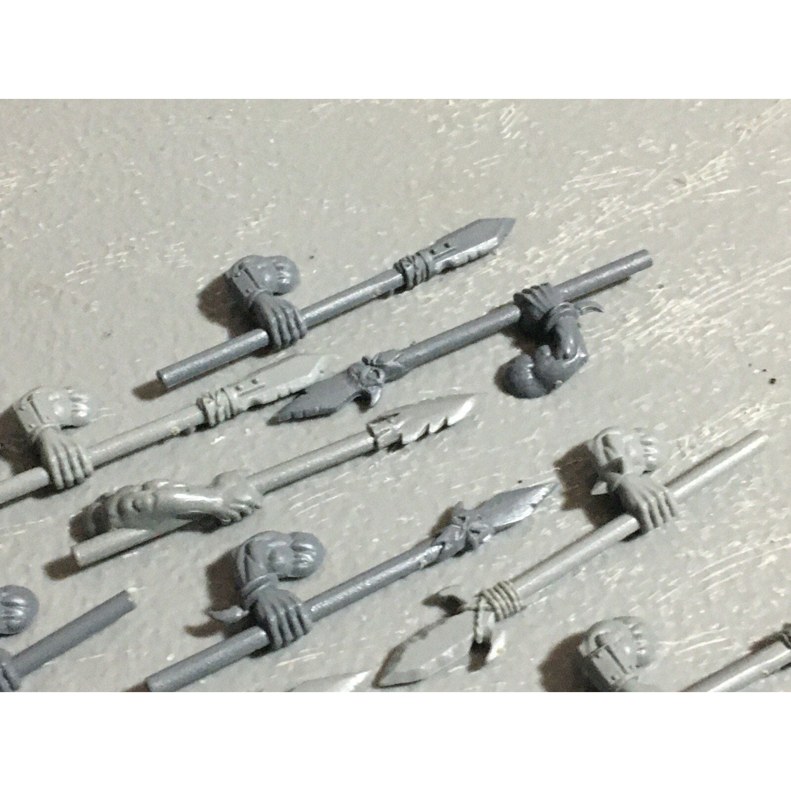 A22608 WARHAMMER FANTASY ORCS & GOBLINS BITS LOT ORC BOYZ SPEARS GAMES WORKSHOP